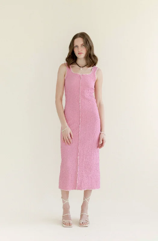 Wavy Pink