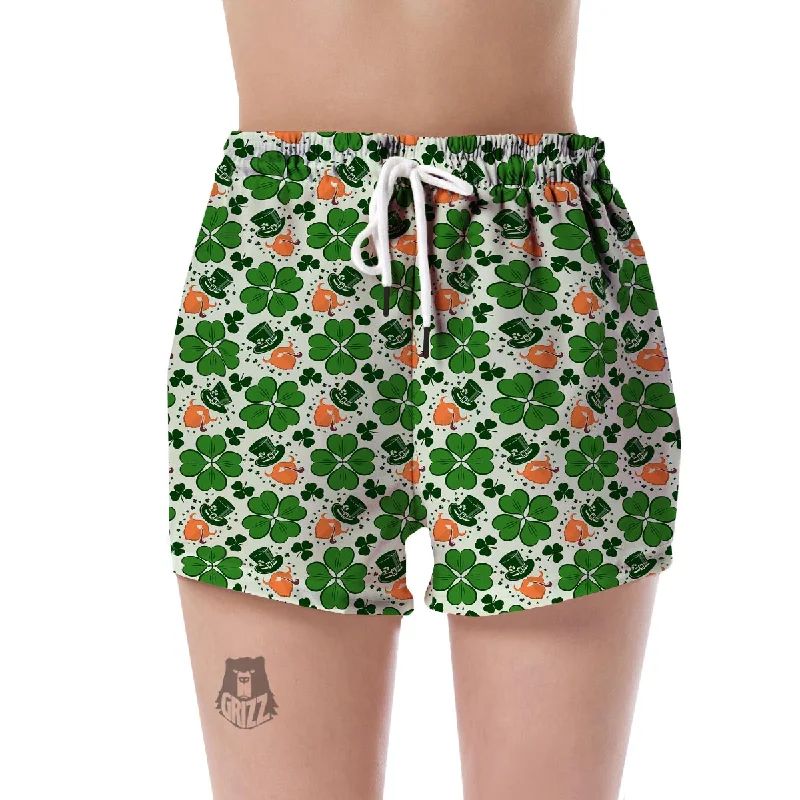 St Patrick's Day Leprechaun Pattern Print Women's Shorts